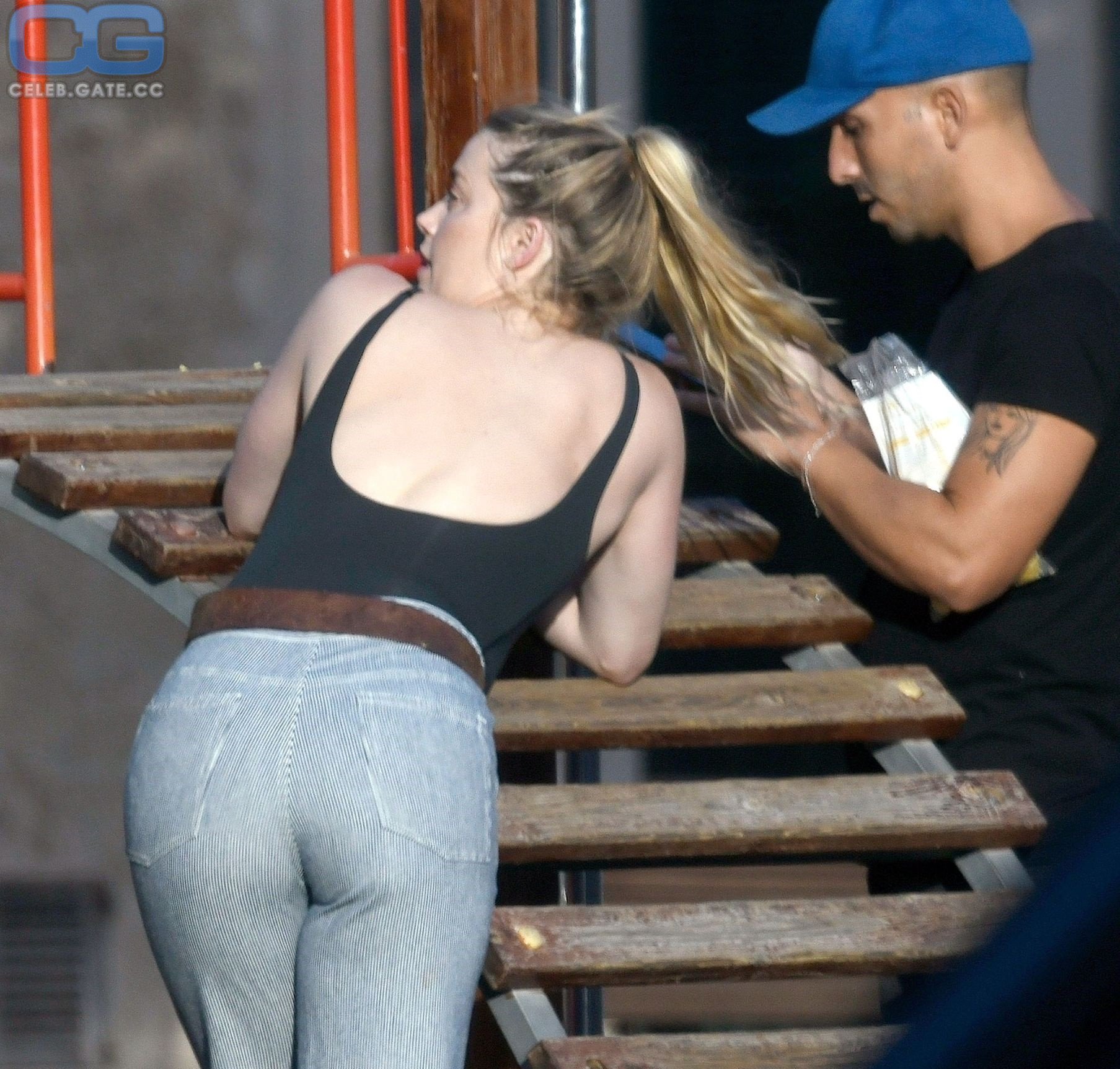 Amber Heard Nude | 187 Hot Leaked Pics | Naked 18+ Uncensored