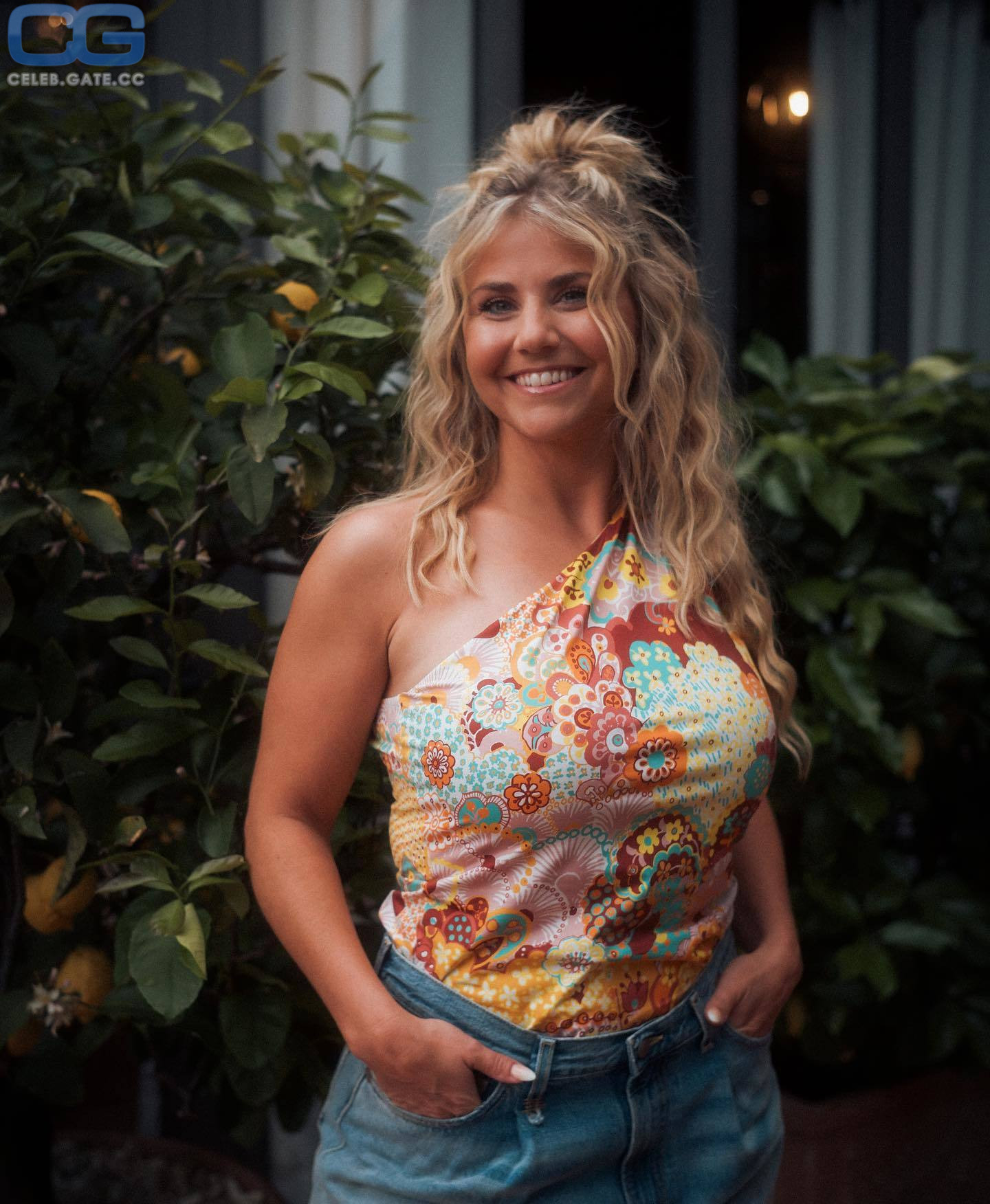 Beatrice Egli Nude | 88 Hot Leaked Pics | Naked 18+ Uncensored