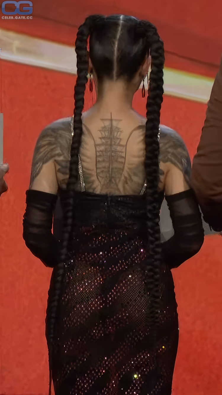 Bella Poarch Nude 40 Hot Leaked Pics Naked 18+ Uncensored