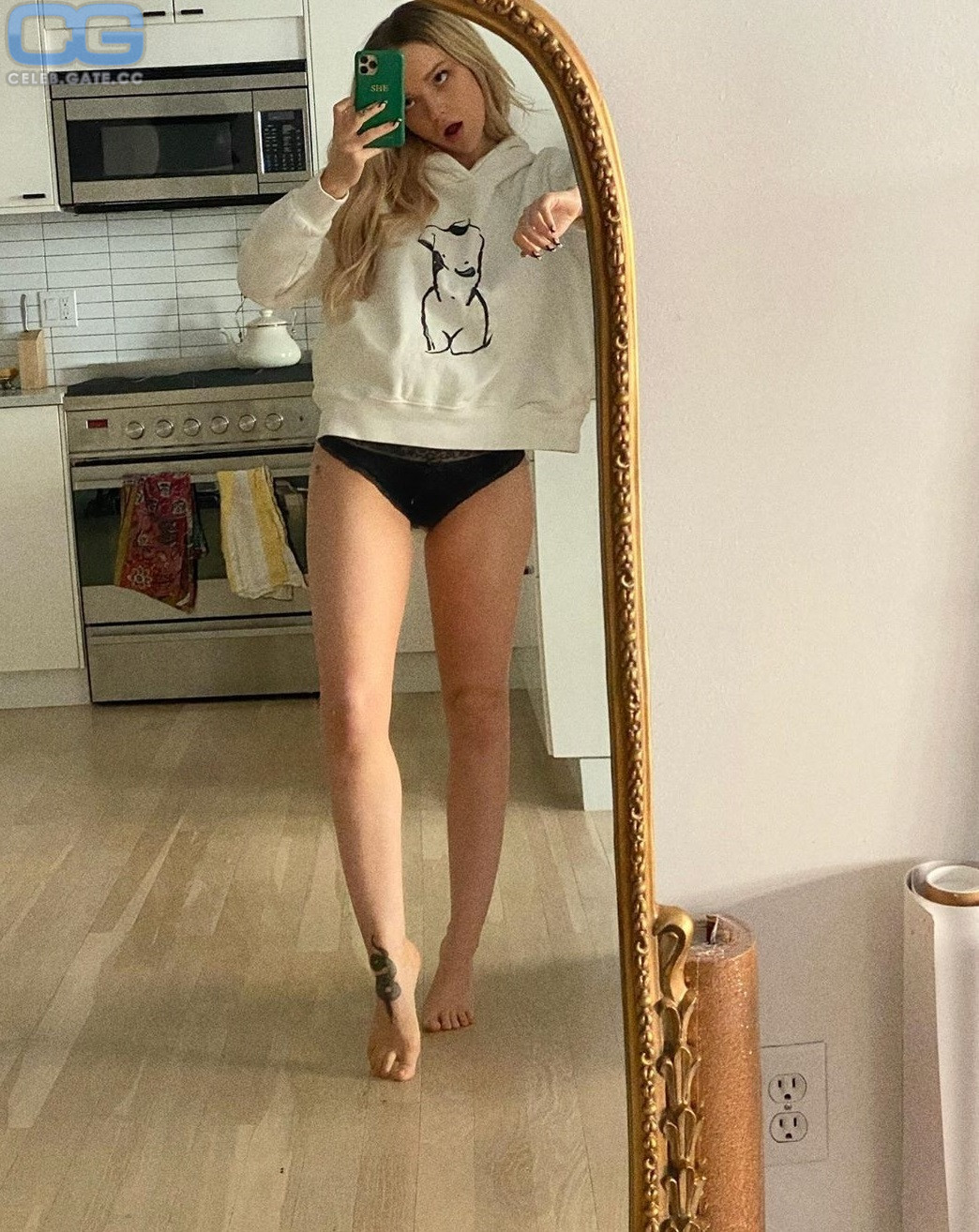 Dove Cameron Nude | 26 Hot Leaked Pics | Naked 18+ Uncensored