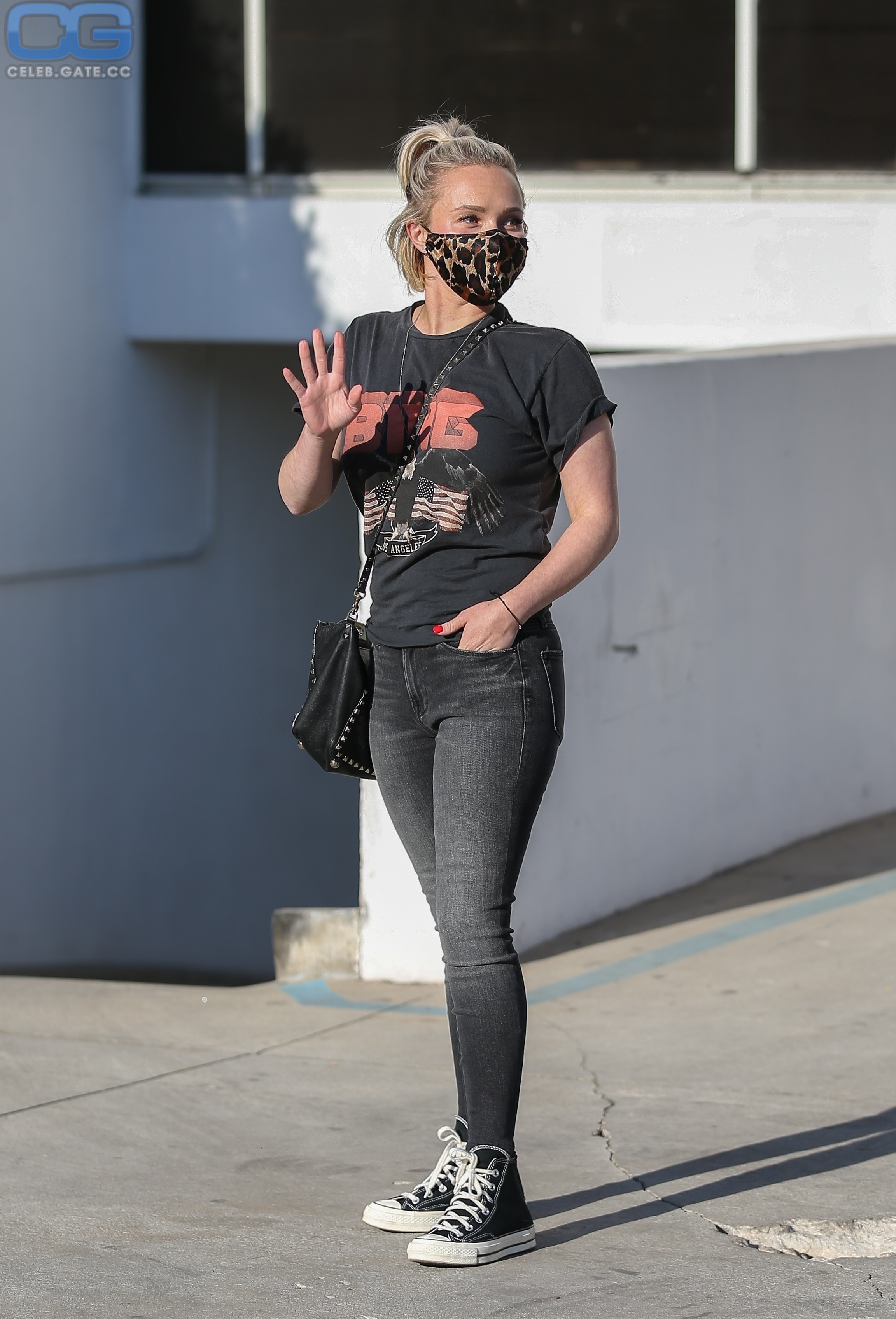 Hayden Panettiere Nude | 492 Hot Leaked Pics | Naked 18+ Uncensored