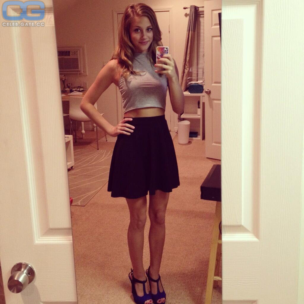 Lili Reinhart Nude 16 Hot Leaked Pics Naked 18+ Uncensored