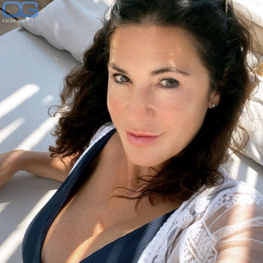 Mariella Ahrens Nude | 199 Hot Leaked Pics | Naked 18+ Uncensored