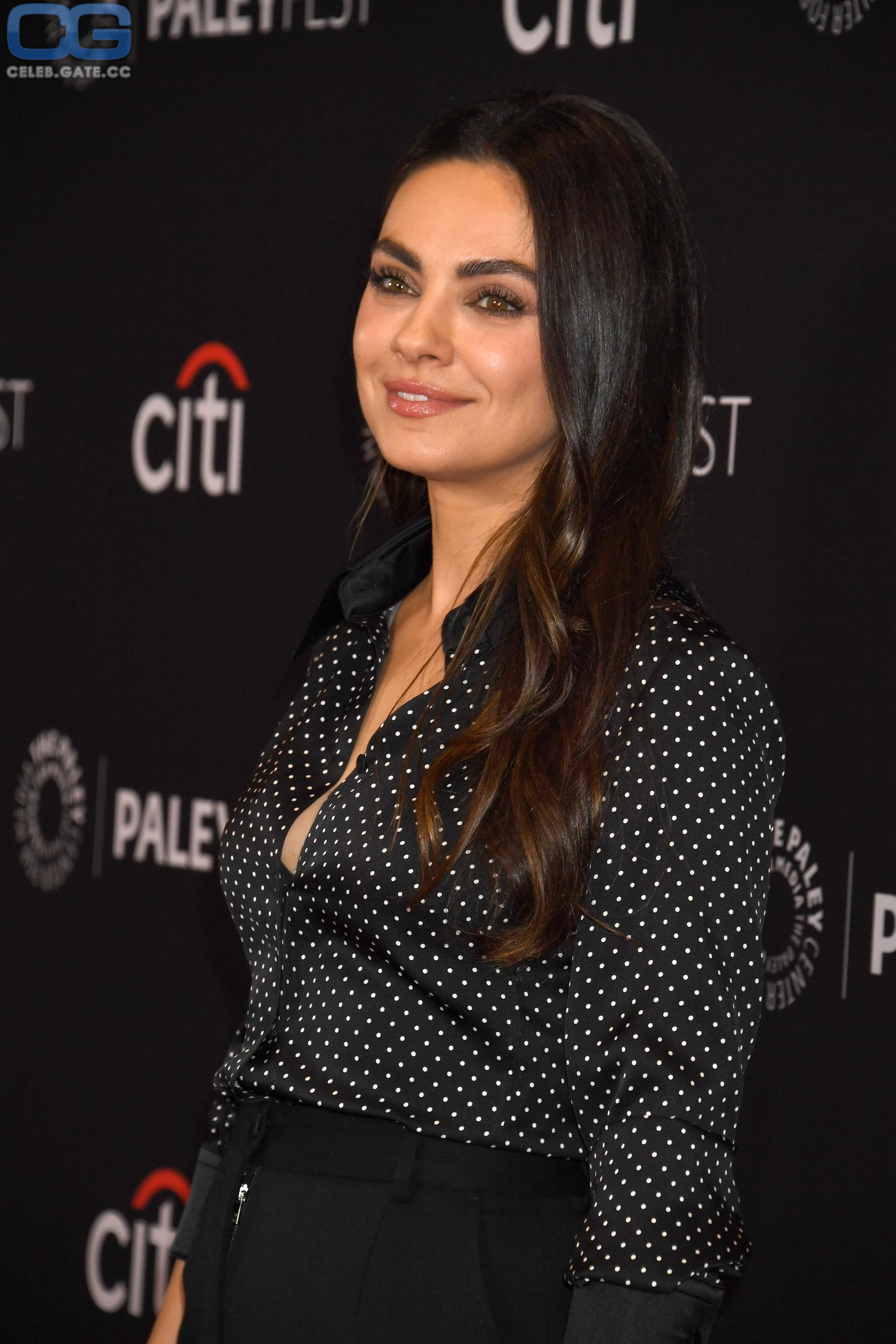 Mila Kunis Nude 250 Hot Leaked Pics Naked 18+ Uncensored