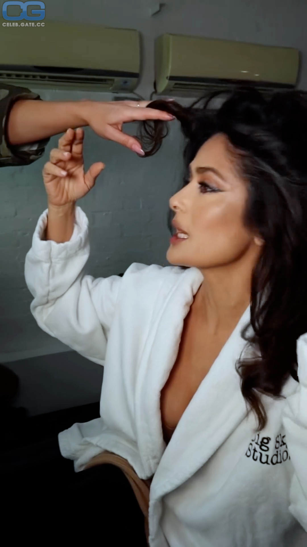 Salma Hayek Nude 643 Hot Leaked Pics Naked 18+ Uncensored