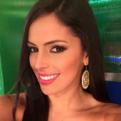 Ana Carmen Leon