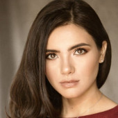 Arienne Mandi