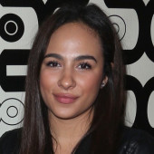 Aurora Perrineau