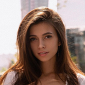 Cristy Ren