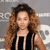 Ella Eyre