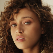 Ella-rae Smith