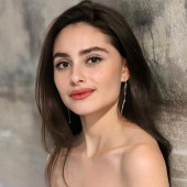 Esther Abrami