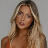 Fernanda Campos