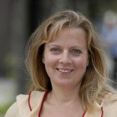 Gabriela Maria Schmeide