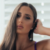 Isabelle Eleanore