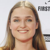 Josephin Busch