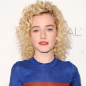 Julia Garner