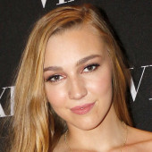 Kendra Sunderland