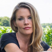 Kerri Hoskins