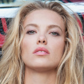 Kristy Garett
