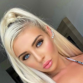 Larissa Trownson