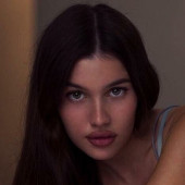 Laura Devushcat