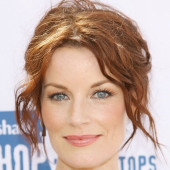 Laura Leighton