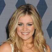 Lauren Alaina