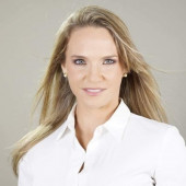 Luciana Leon