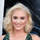 Maika Monroe
