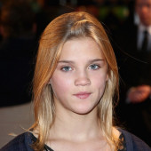 Nele Trebs