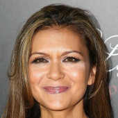 Nia Peeples