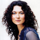 Shalom Harlow