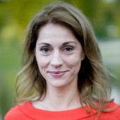 Ulrike Claudia Tscharre