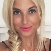 Xenia Van