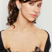 Jennifer Love Hewitt