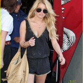 Jessica Simpson