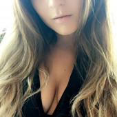 Joanna Noelle Levesque