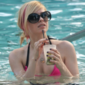 Avril Lavigne