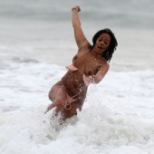 Sundy Carter