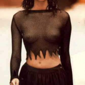 Yasmeen Ghauri 