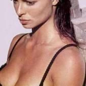 Anna Valle