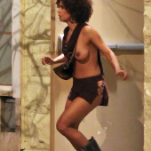 Halle Berry 
