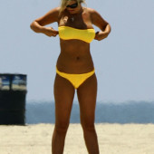 Danielle Lloyd 