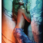 Ana Beatriz Barros 