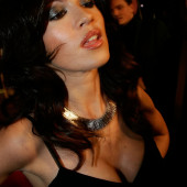 Natalia Avelon