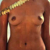 Barbara Carrera 