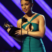 Alicia Keys 