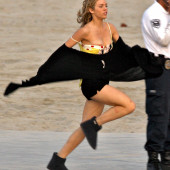 AnnaLynne McCord 