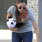 Katie Holmes